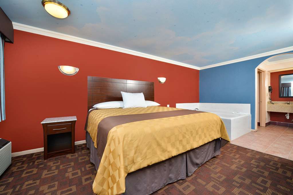 Americas Best Value Inn Houston Heights At I-45 Rum bild